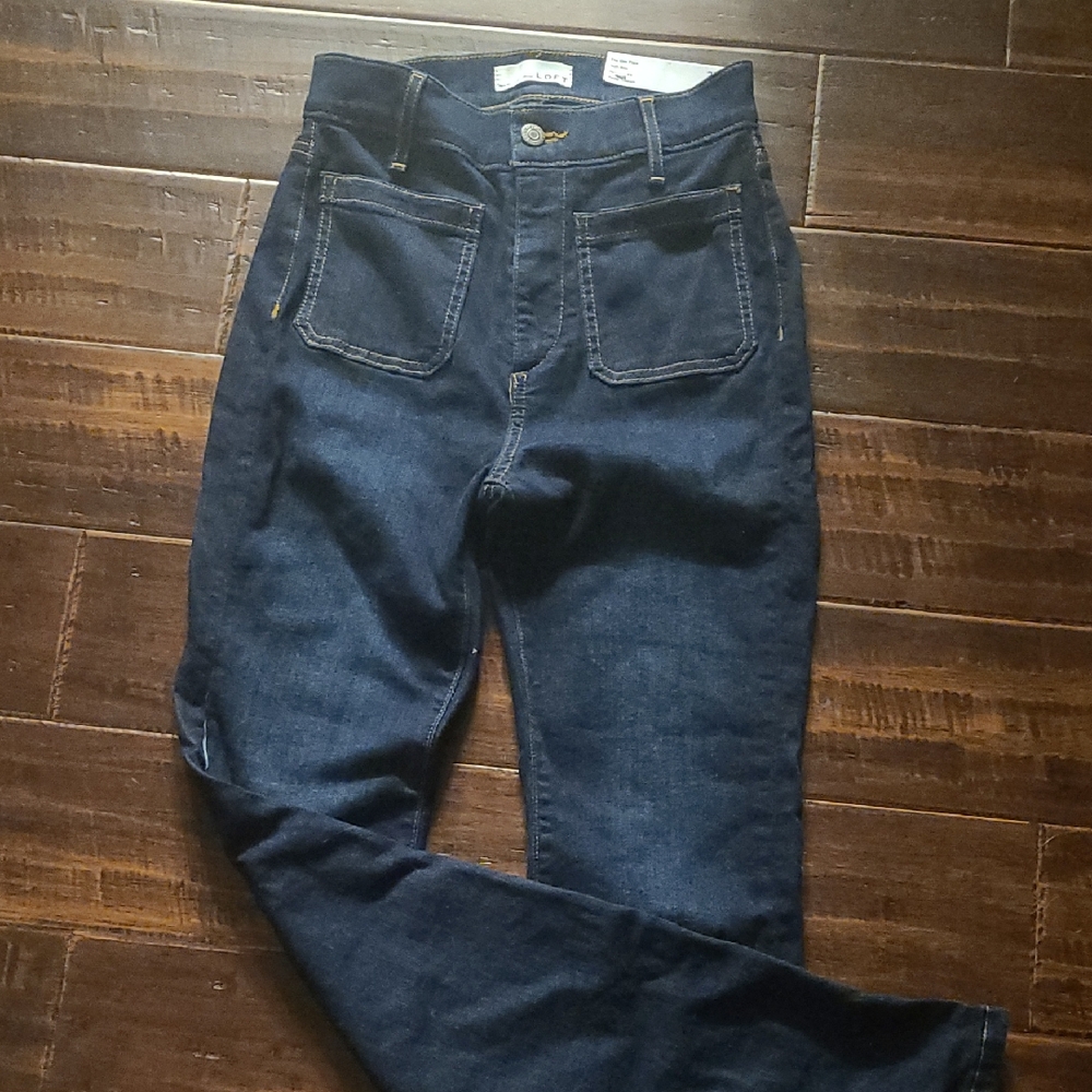 NWT LOFT Dark Wash Flare Jeans Sze 25